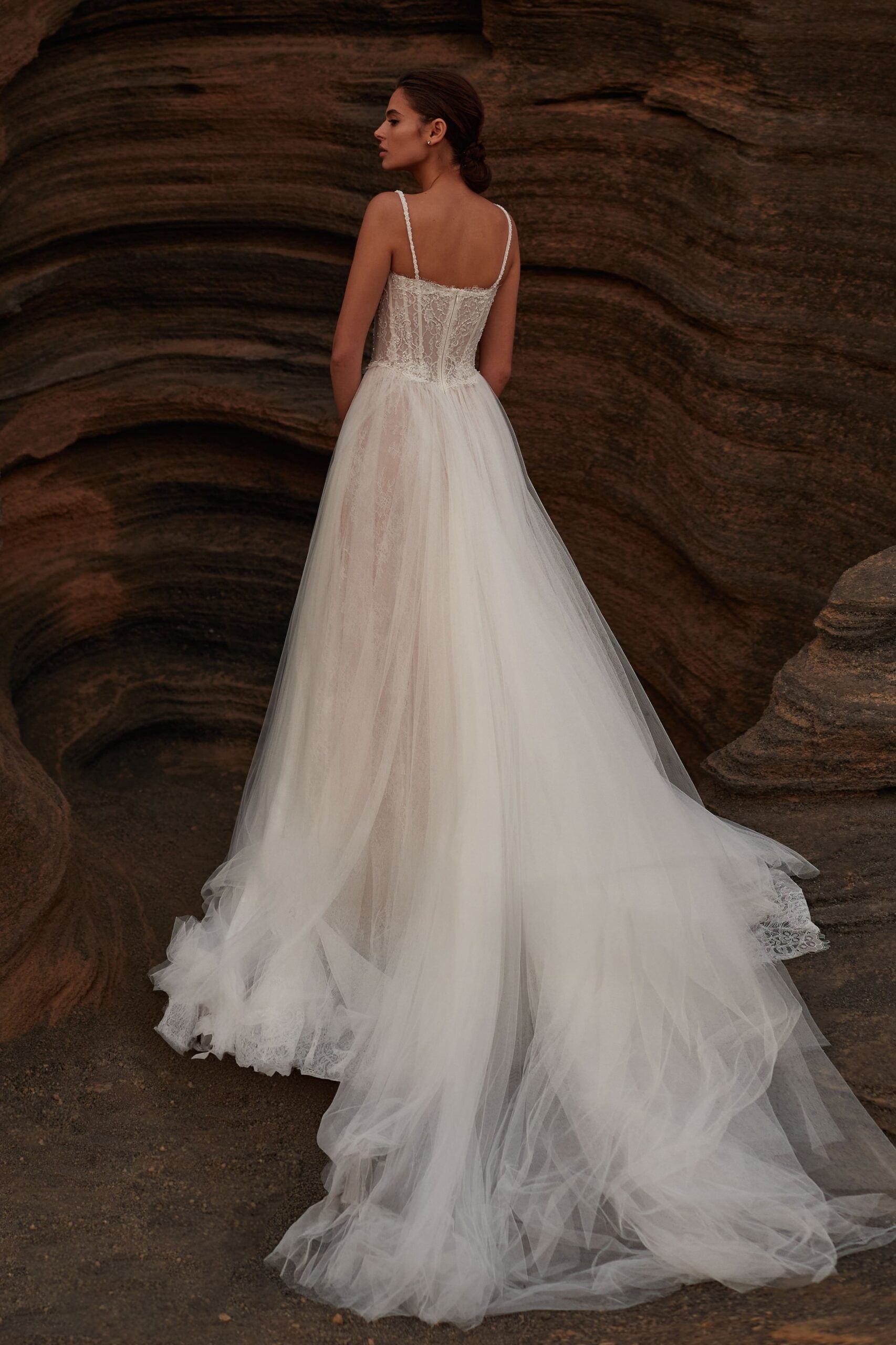 Taft En Tule Eloria Milla Nova Bruidsjurken Trouwjurken Elegant Stijlvol Wedding Fancy 