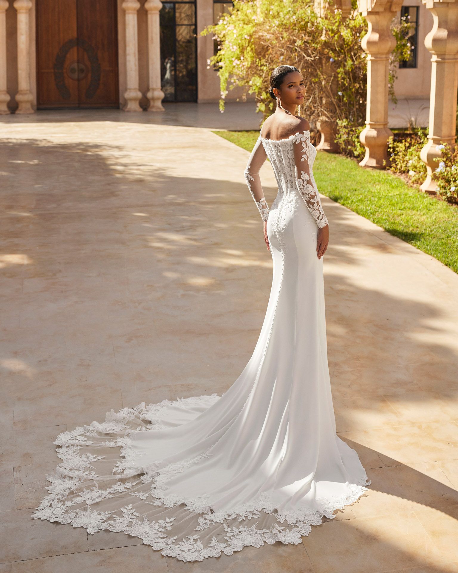 Taft En Tule Olbia Rosa Clara Rosa Clara Platinum Select Store Bruidsjurken Trouwjurken Classy Beautiful 2 1