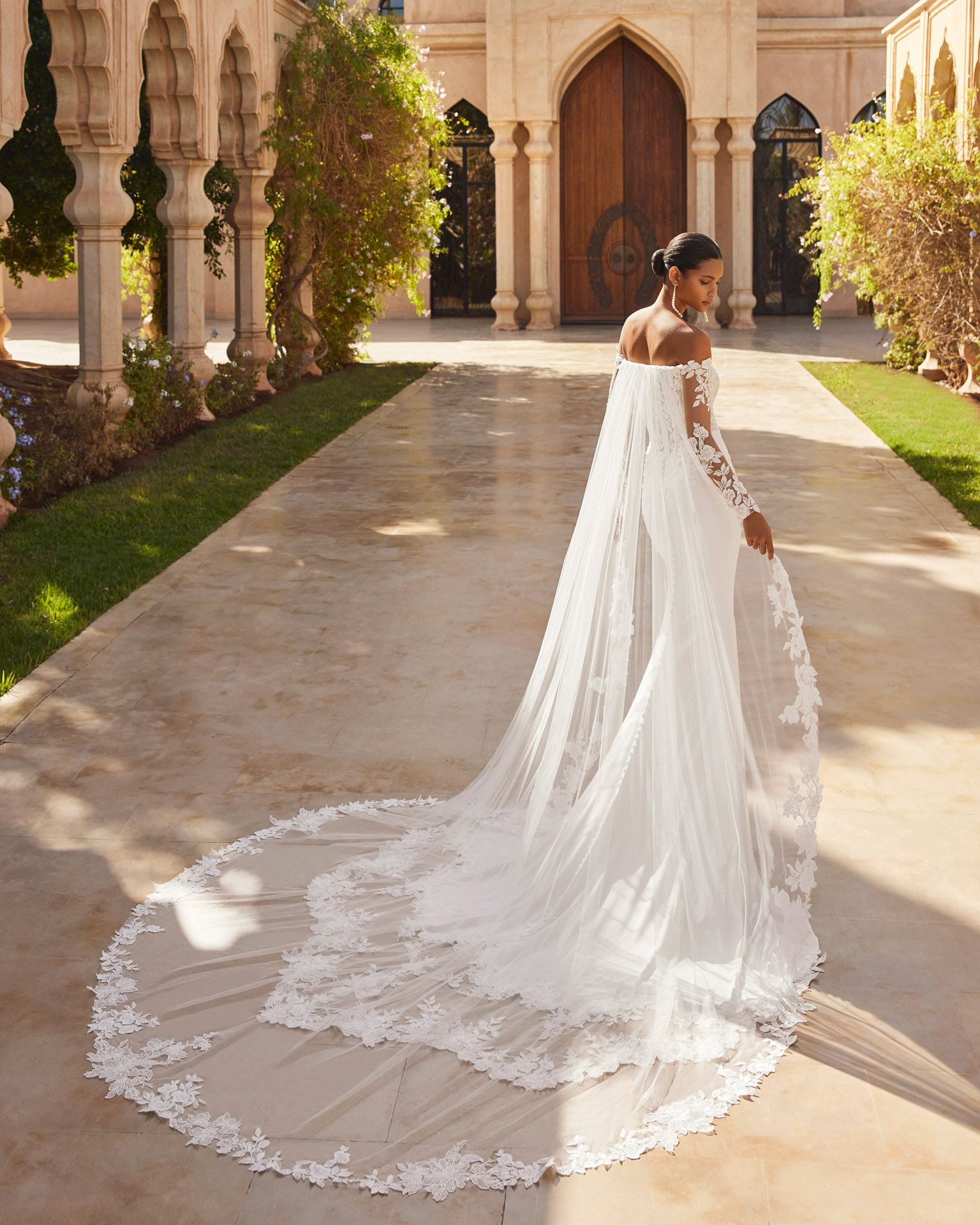 Taft En Tule Olbia Rosa Clara Rosa Clara Platinum Select Store Bruidsjurken Trouwjurken Classy Beautiful