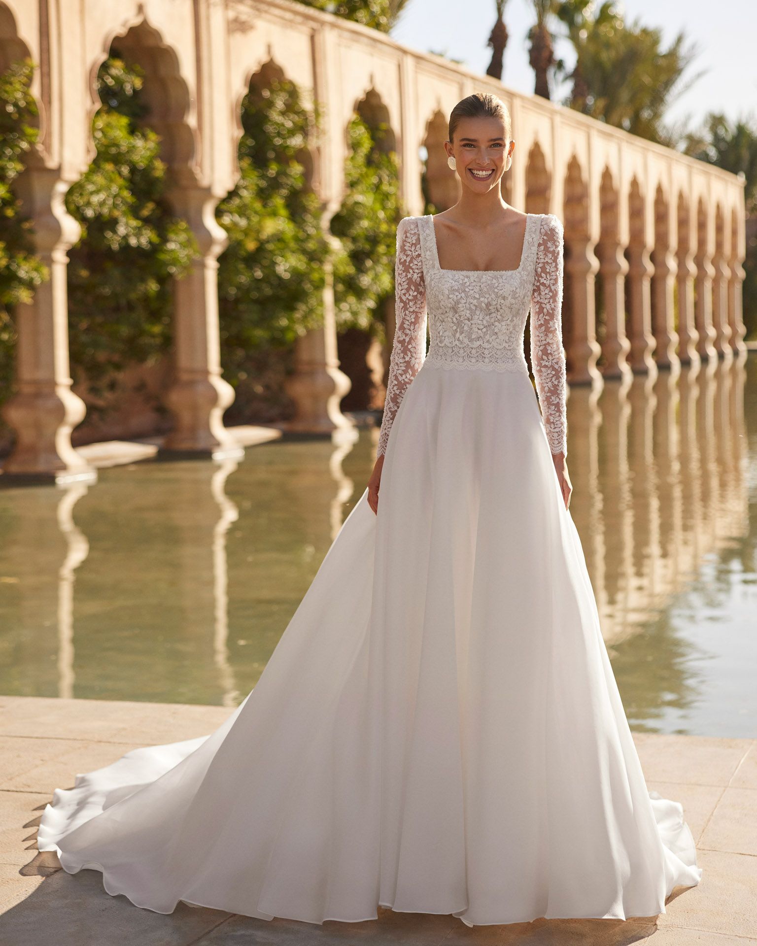 Taft En Tule Ona Rosa Clara Rosa Clara Platinum Select Store Bruidsjurken Trouwjurken Classy Beautiful 3
