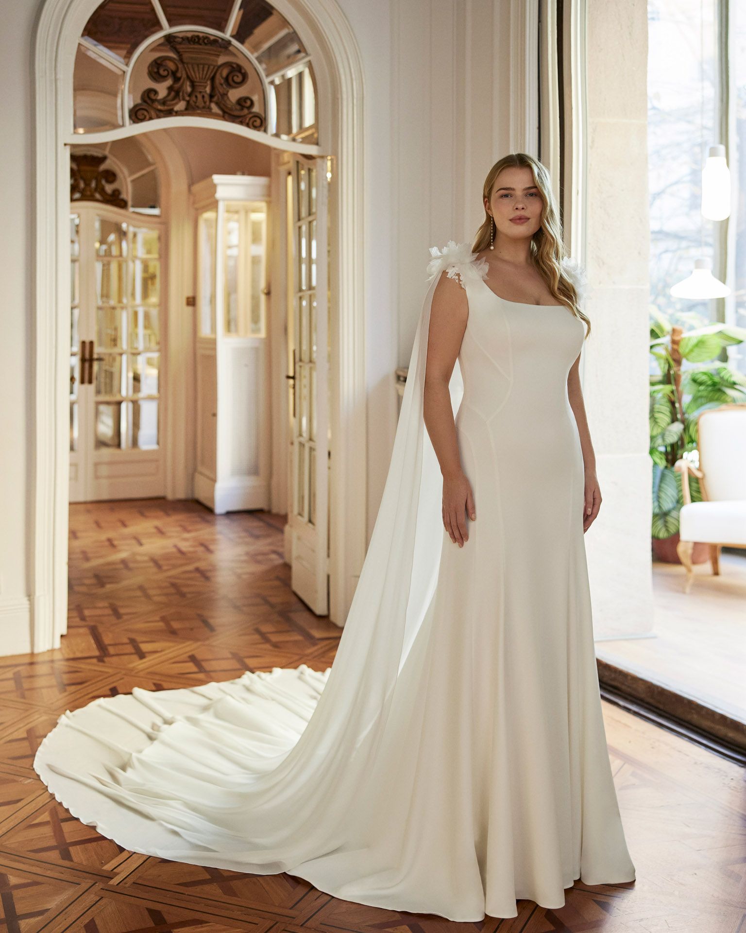 Taft En Tule Wadina Rosa Clara Rosa Clara Platinum Select Store Bruidsjurken Trouwjurken Classy Beautiful