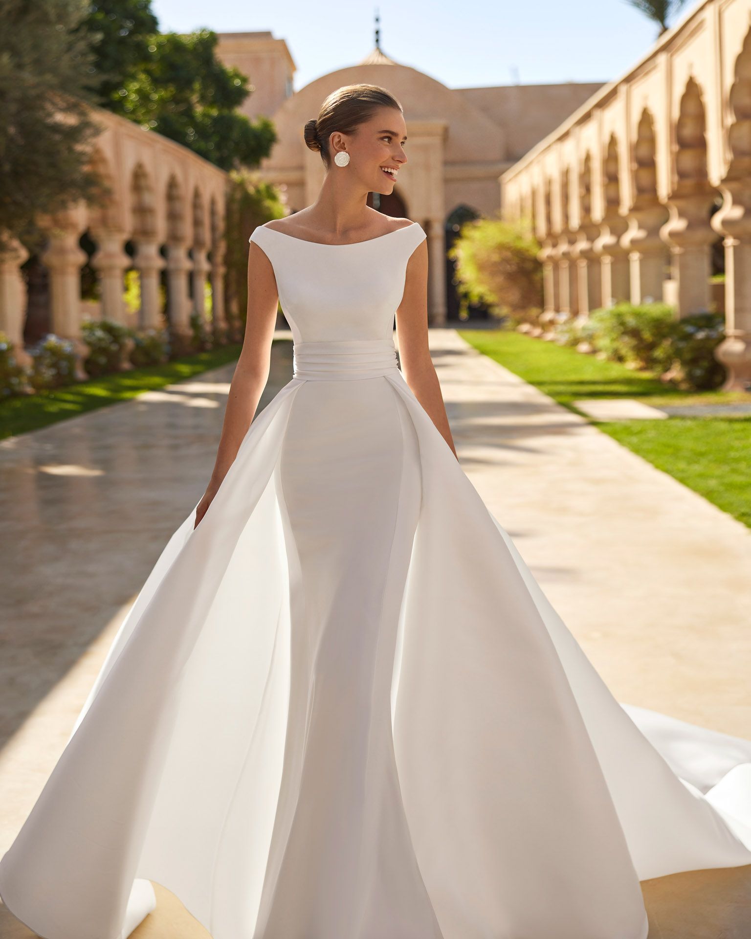 Taft En Tule Odrin Rosa Clara Rosa Clara Platinum Select Store Bruidsjurken Trouwjurken Classy Beautiful 2