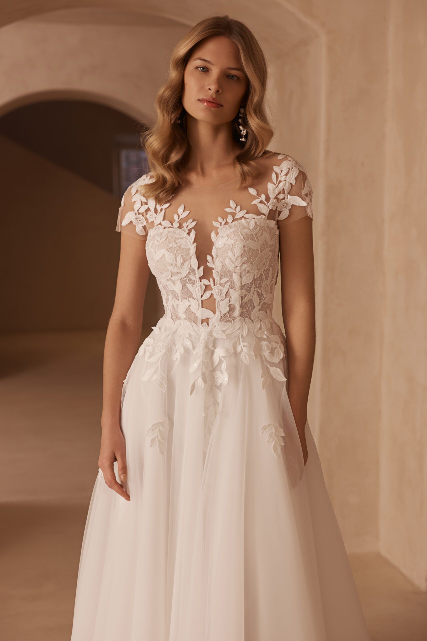 Taft En Tule 17165 So Romantic Bruidsjurken Trouwjurken Uniek Gorgeous Bridal Dress 3