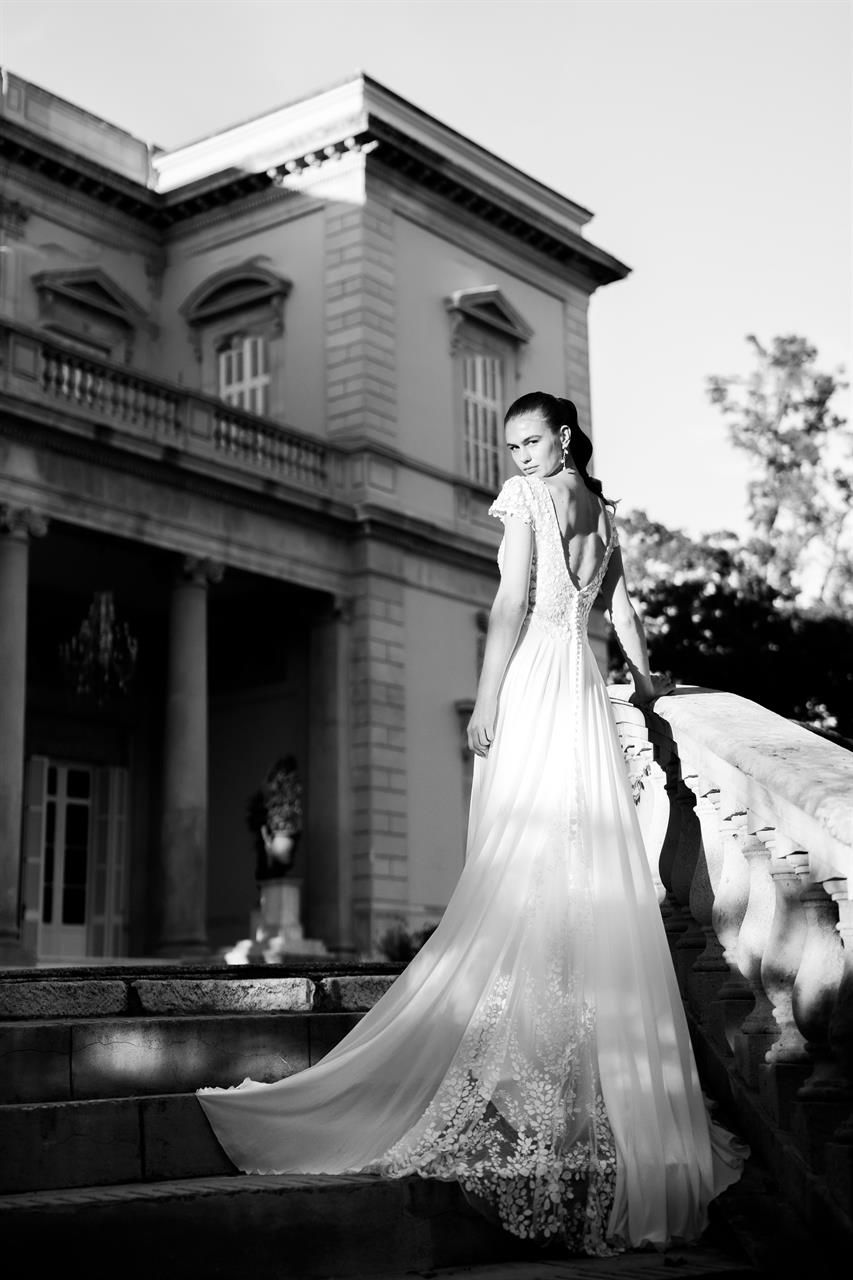 Taft En Tule Kis From A Rose Marylise Bridal Bruidsjurken Trouwjurken Classy Beautiful 3