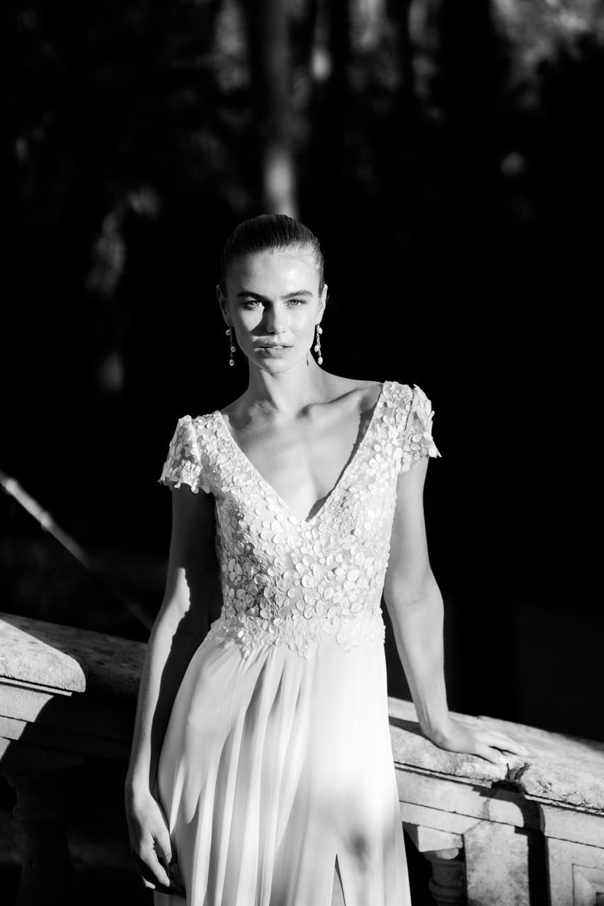 Taft En Tule Kis From A Rose Marylise Bridal Bruidsjurken Trouwjurken Classy Beautiful 4