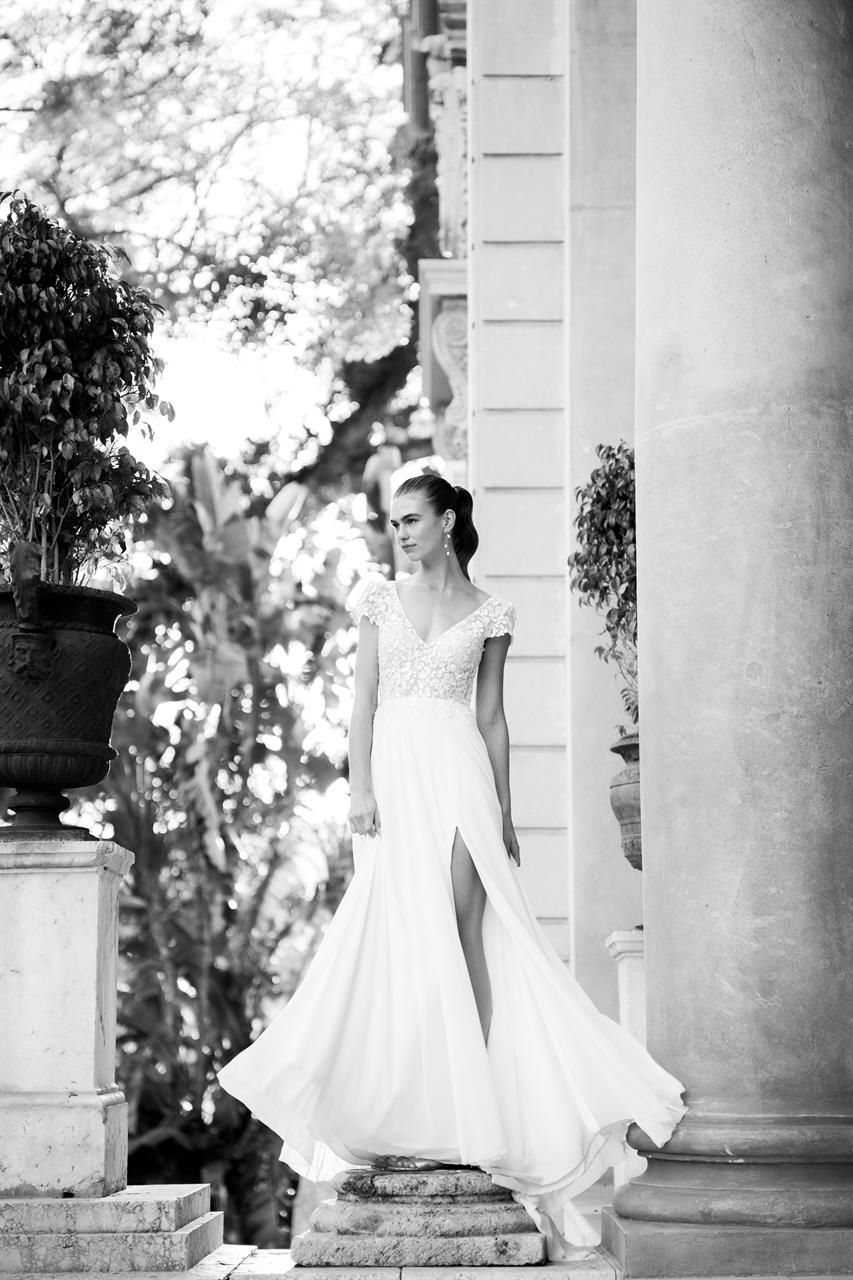 Taft En Tule Kis From A Rose Marylise Bridal Bruidsjurken Trouwjurken Classy Beautiful 6