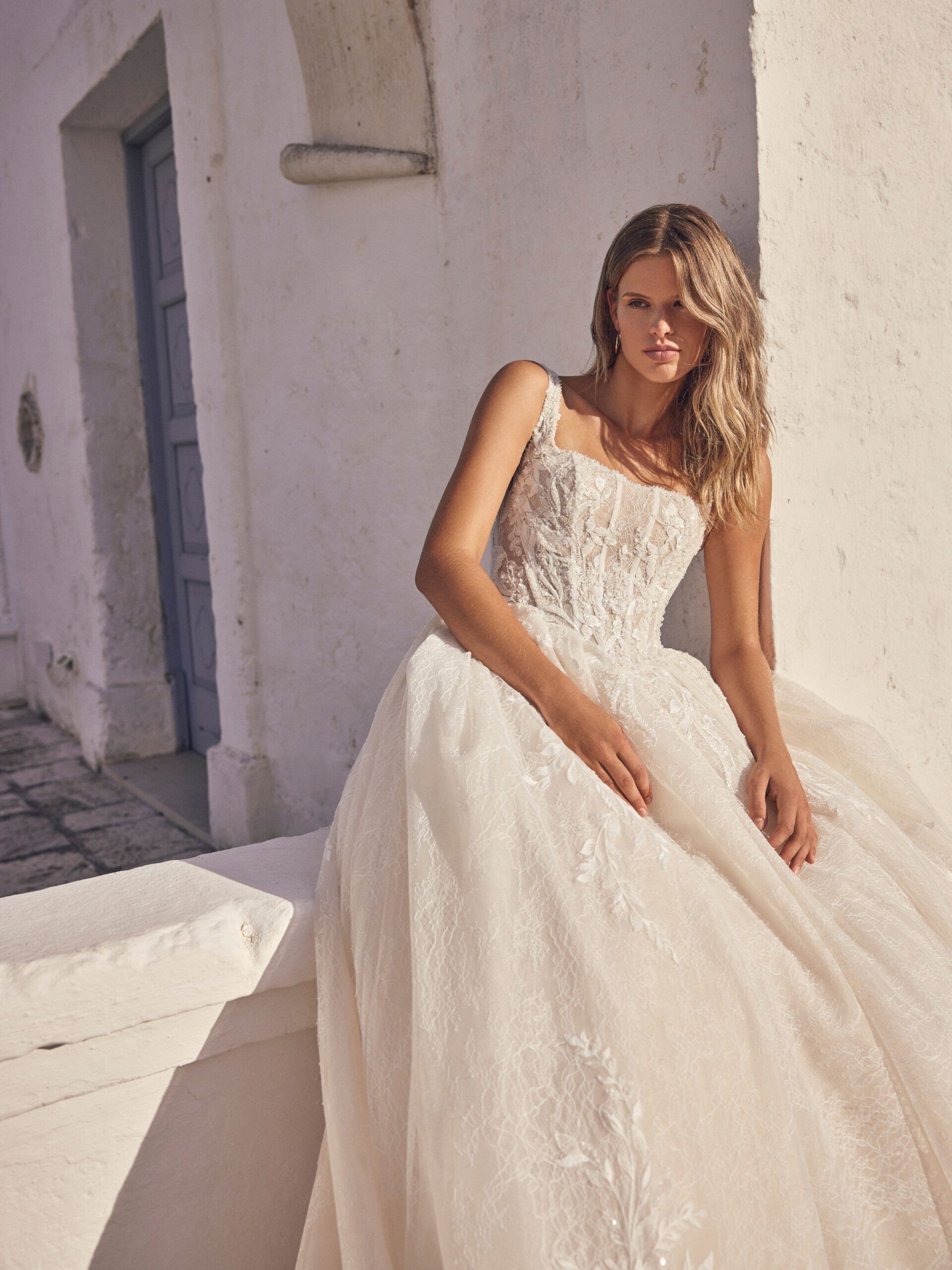 Taft En Tule Lissandra Modeca Bruidsjurken Trouwjurken Unique Elegant Simplicity Modern 2