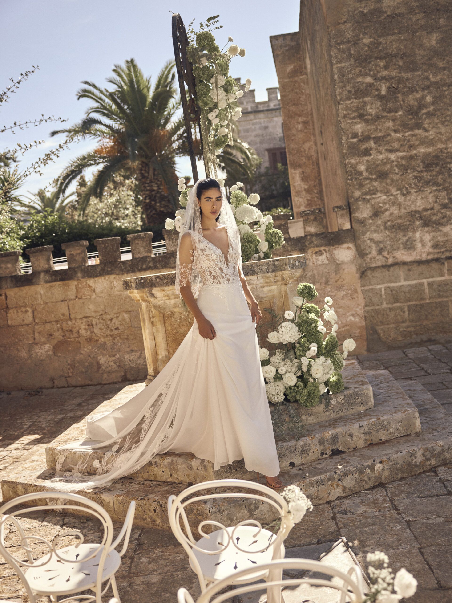 Taft En Tule Mallory Modeca Bruidsjurken Trouwjurken Unique Elegant Simplicity Modern 1