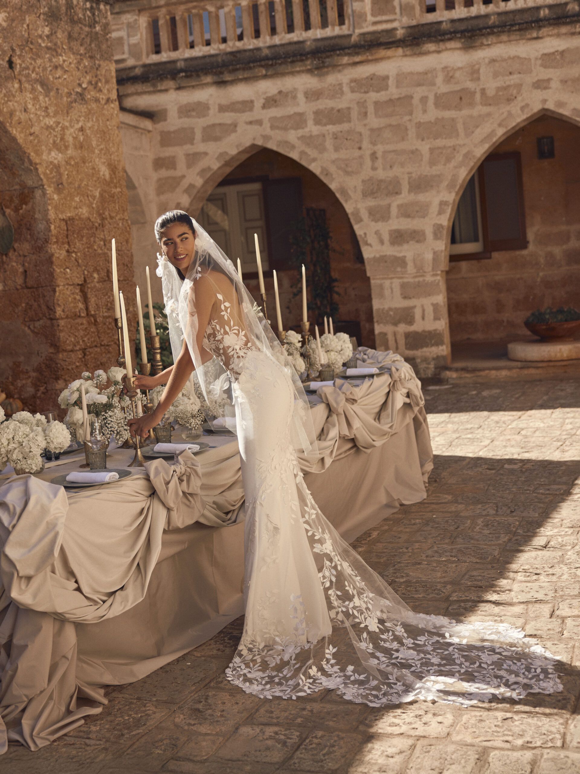 Taft En Tule Maurisse Modeca Bruidsjurken Trouwjurken Unique Elegant Simplicity Modern 4