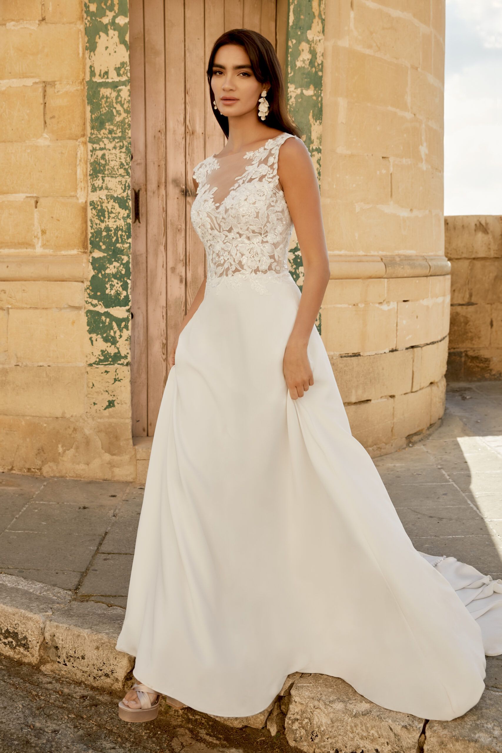 Taft En Tule 44480 Justin Alexander Bruidsjurken Trouwjurken A Lijn Beautiful Romantic Strapless 3