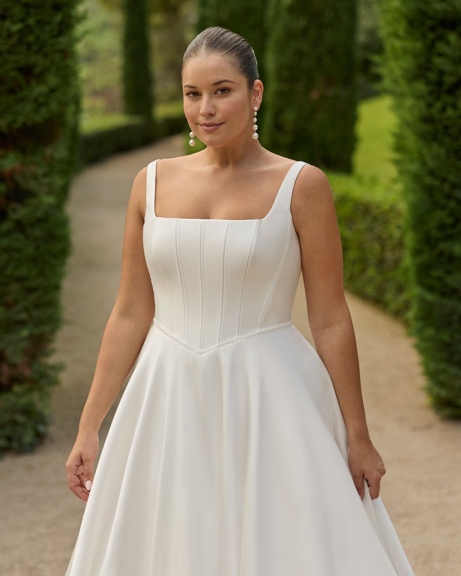 Taft En Tule Kilian Rosa Clará Rosa Clará Platinum Bruidsjurk Trouwjurk Romantisch Luxe Klassiek Statement 1