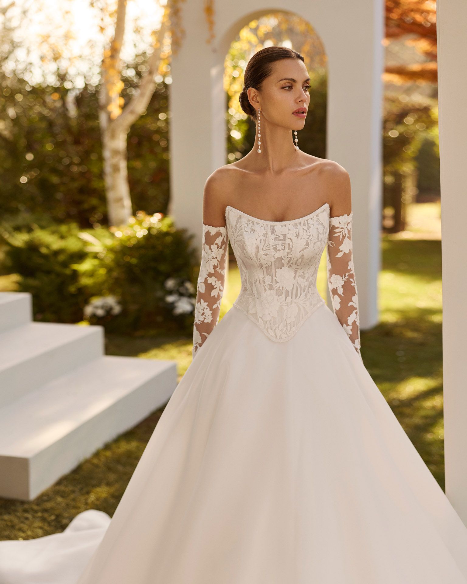 Taft En Tule Noble Rosa Clará Rosa Clará Platinum Bruidsjurk Trouwjurk Prinsessenjurk Ballgown Spaghettibandjes Romantisch Luxe Klassiek Statement