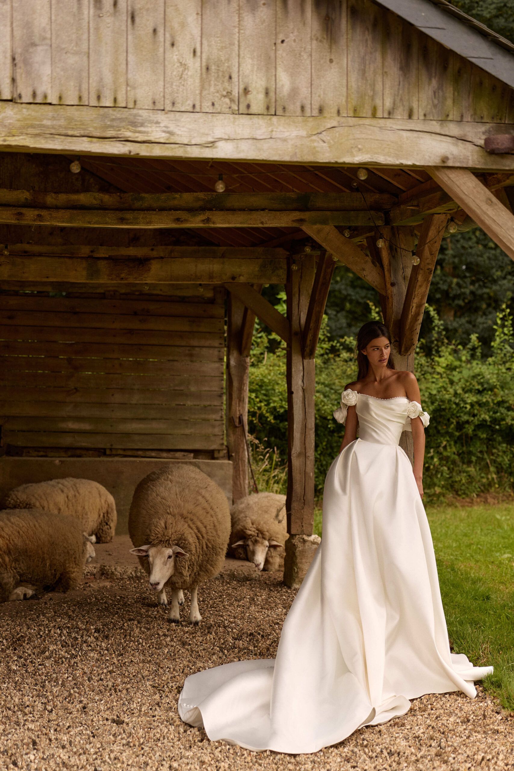 Taft En Tule Onyxelle Milla Nova Tule Bruidsjurken Trouwjurken Gorgeous Bride Weddingtrends 3