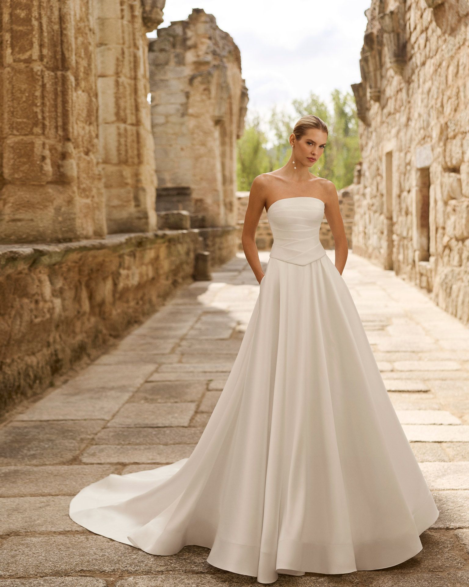 Taft En Tule Priscy Rosa Clará Rosa Clará Platinum Bruidsjurk Trouwjurk Romantisch Luxe Klassiek Statement 3