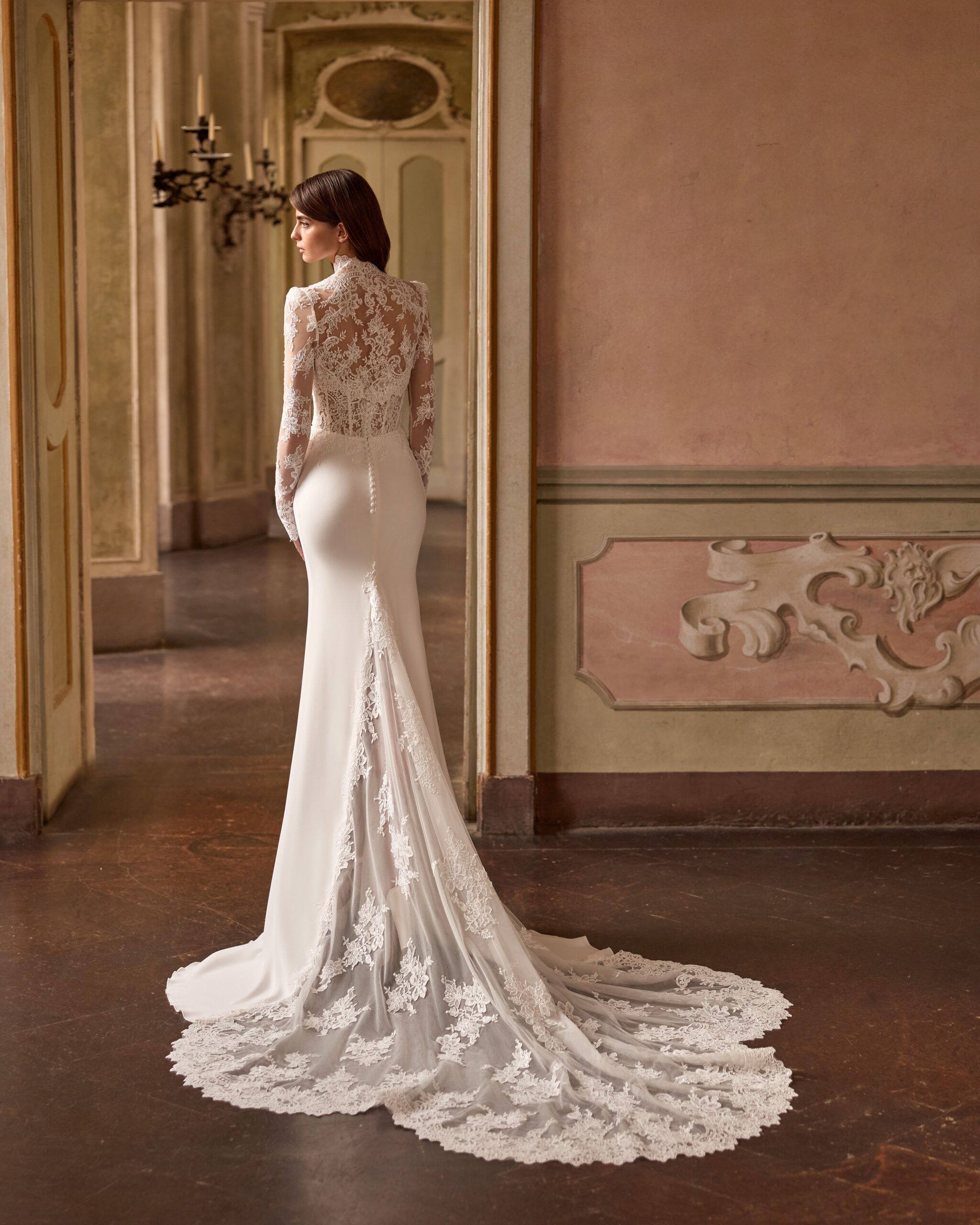 Taft En Tule Aira Alberto Palatchi Bruidsjurk Trouwjurk Romantisch Luxe Klassiek Statement Wedding Dress 1 (3)