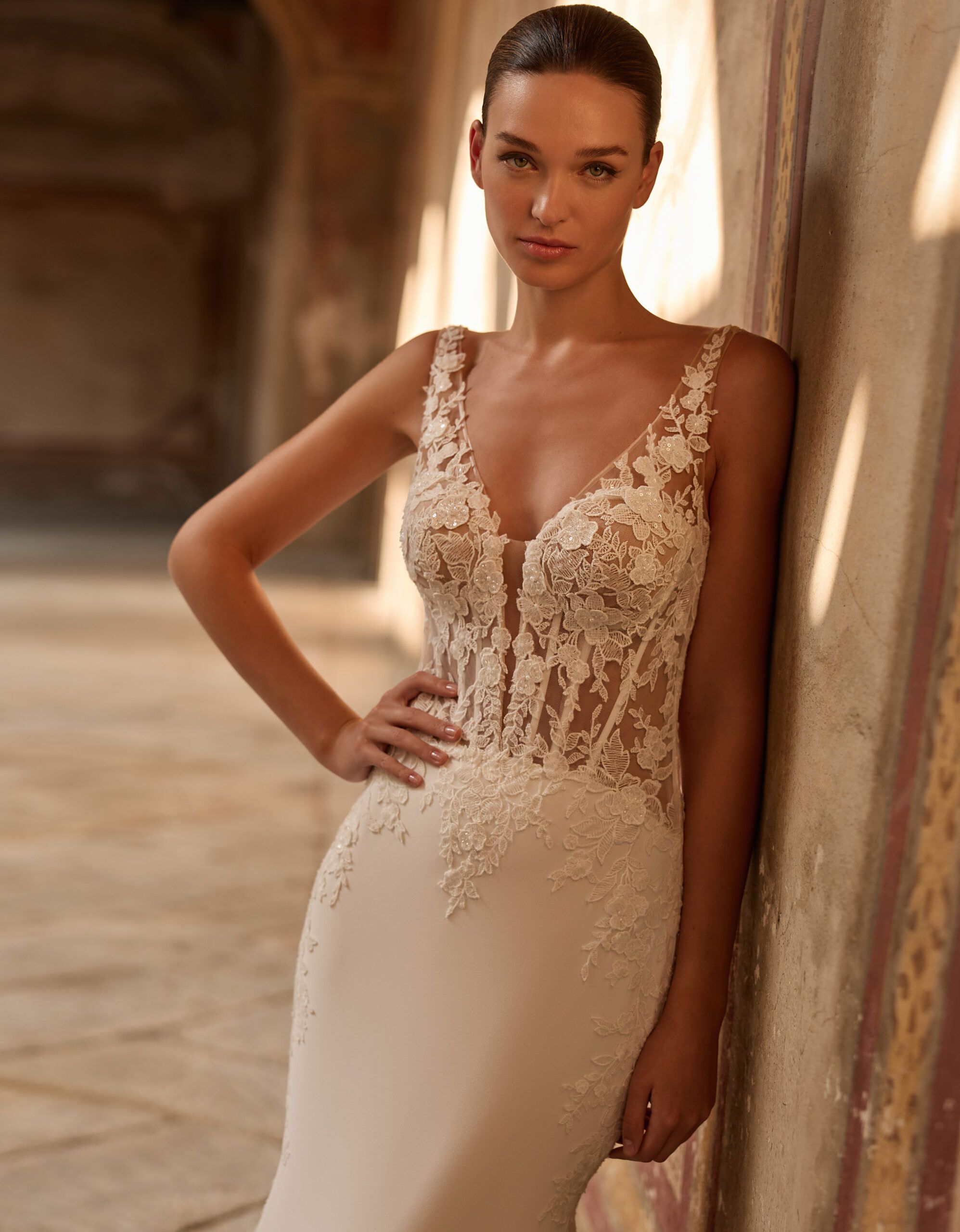 Taft En Tule Inna Alberto Palatchi Bruidsjurk Trouwjurk Romantisch Luxe Klassiek Statement Wedding Dress (3)