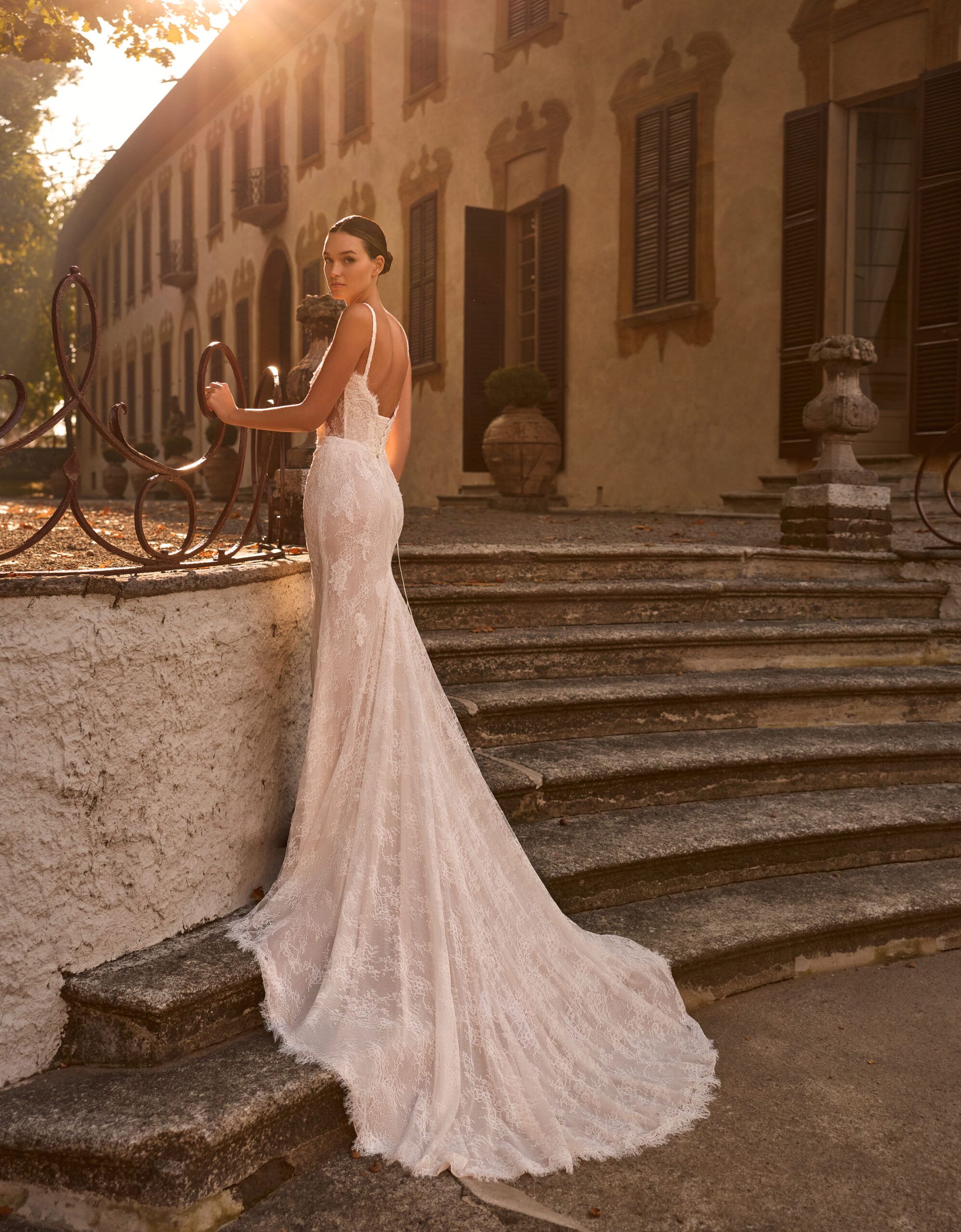 Taft En Tule Nathy Alberto Palatchi Bruidsjurk Trouwjurk Romantisch Luxe Klassiek Statement Wedding Dress (2)