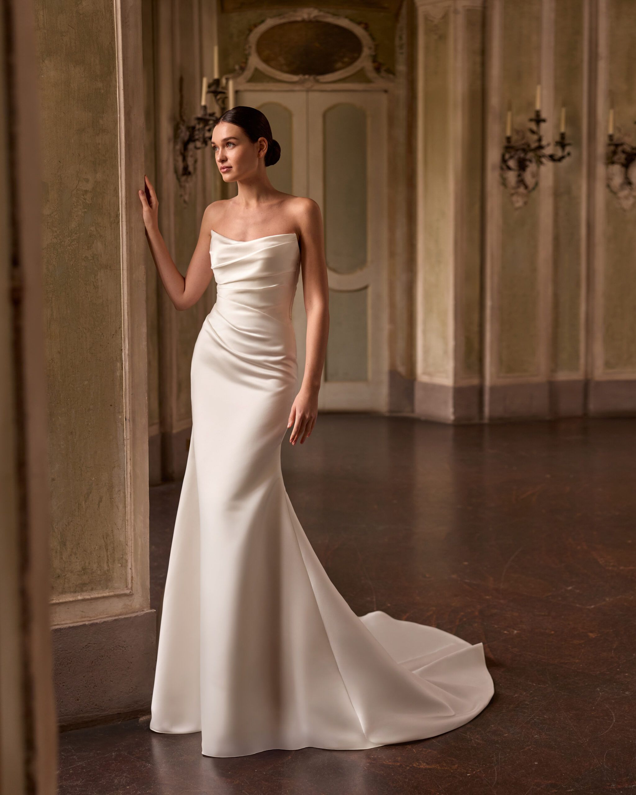 Taft En Tule Petunia Alberto Palatchi Bruidsjurk Trouwjurk Romantisch Luxe Klassiek Statement Wedding Dress (3)
