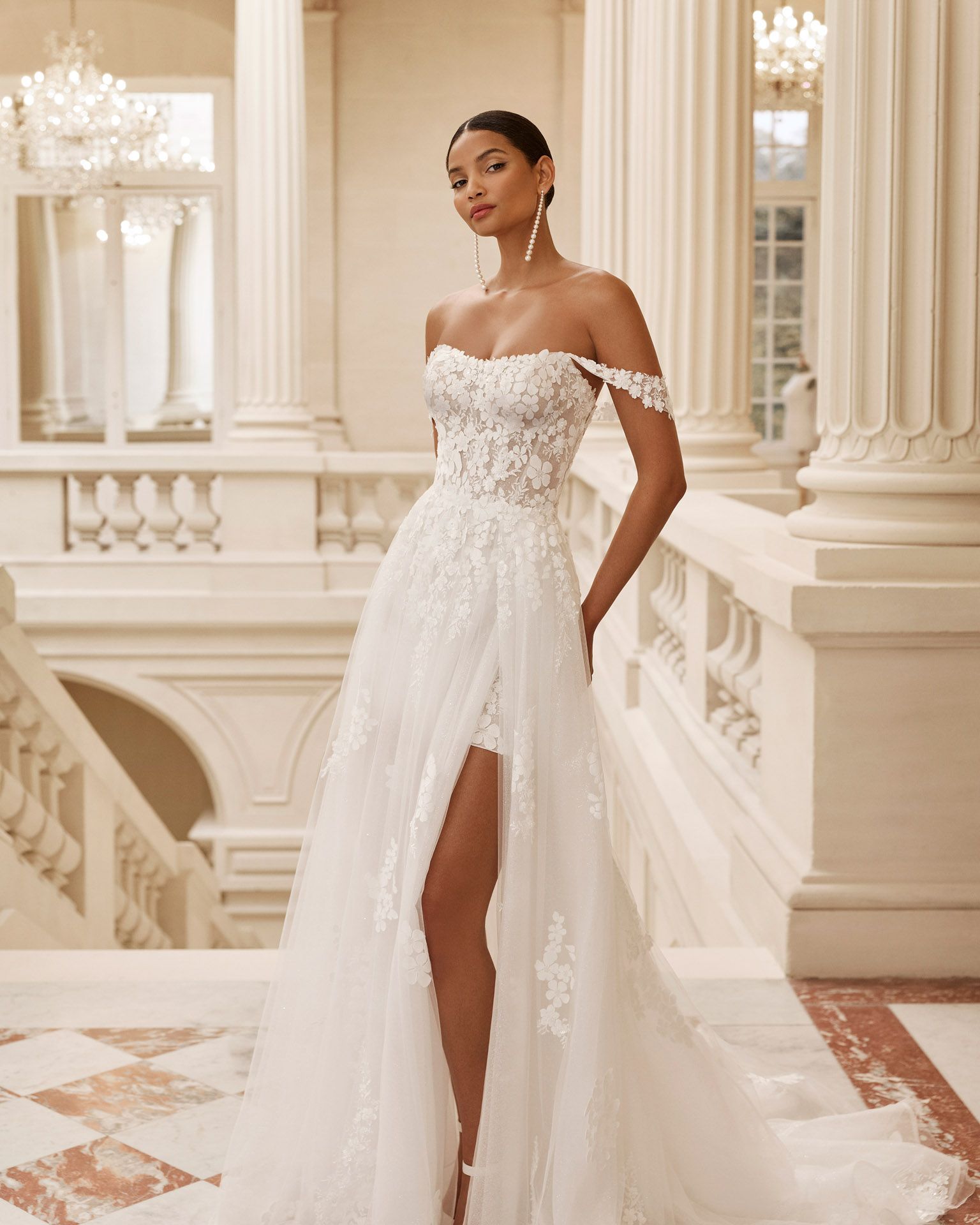 Taft En Tule Alicia Rosa Clará Rosa Clará Platinum Bruidsjurk Trouwjurk Romantisch Luxe Klassiek Statement Wedding Dress 1 (3)