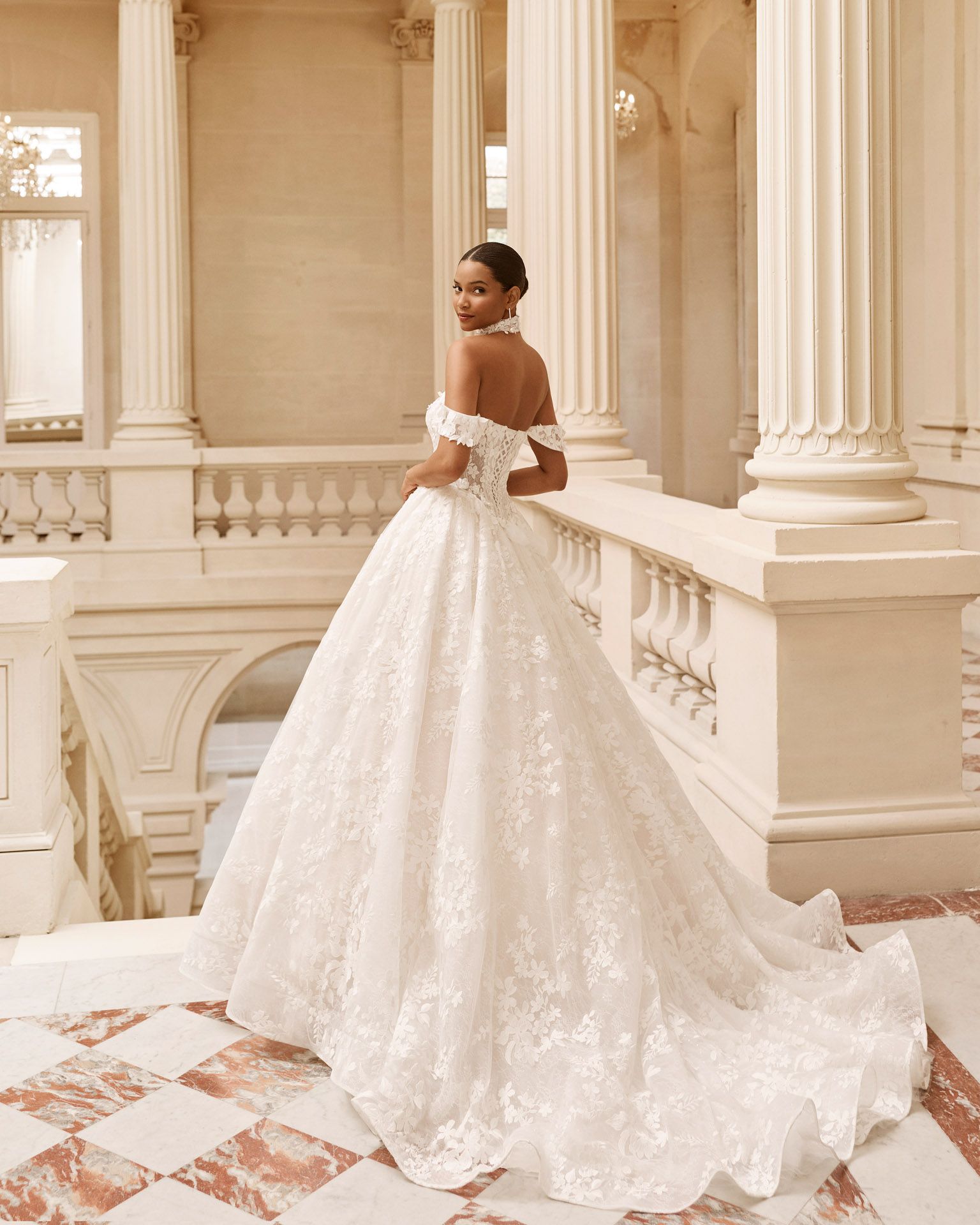 Taft En Tule Amapol Rosa Clará Rosa Clará Platinum Bruidsjurk Trouwjurk Romantisch Luxe Klassiek Statement Wedding Dress (3)