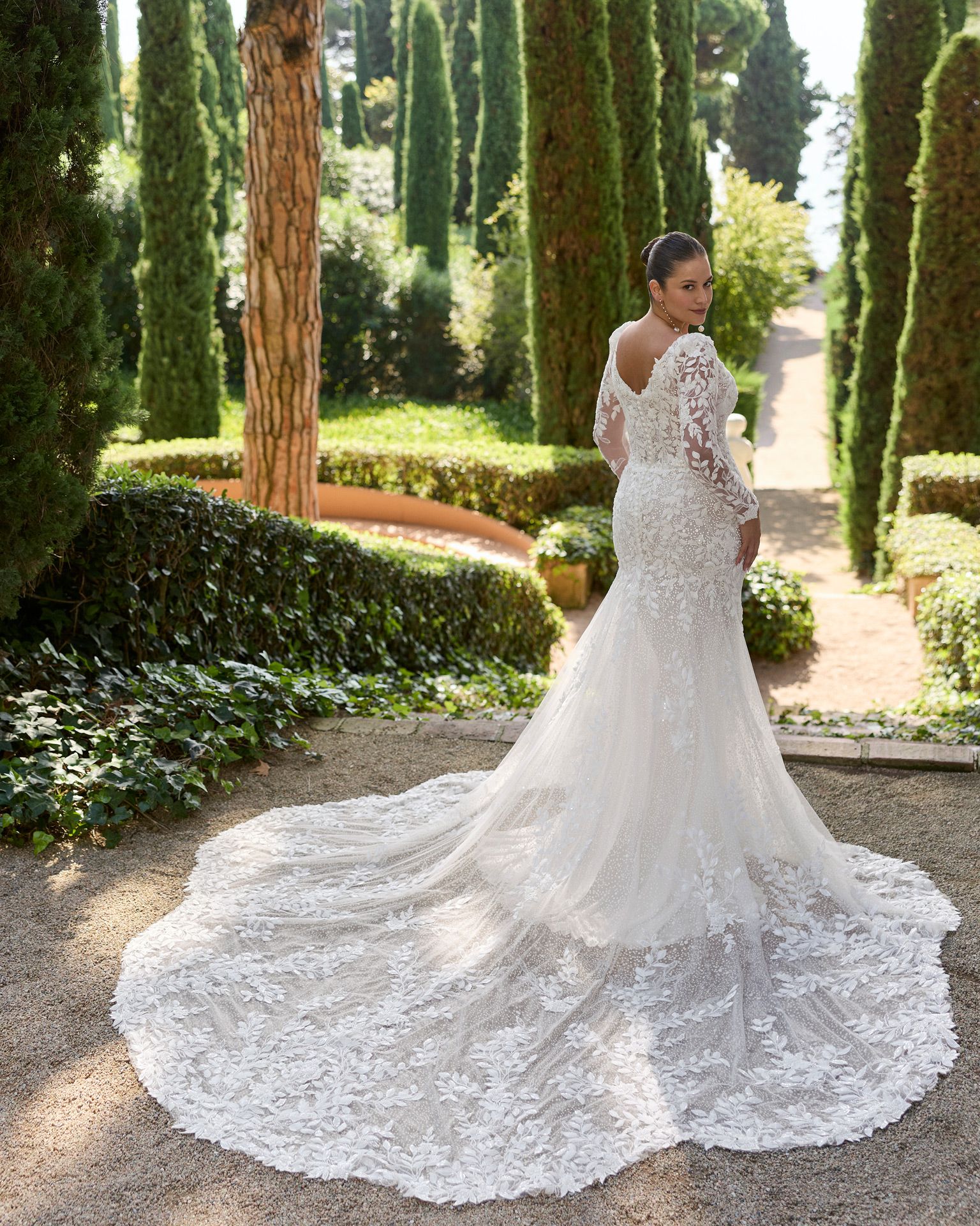 Taft En Tule Kenia Rosa Clará Rosa Clará Platinum Bruidsjurk Trouwjurk Romantisch Luxe Klassiek Statement Wedding Dress (3)