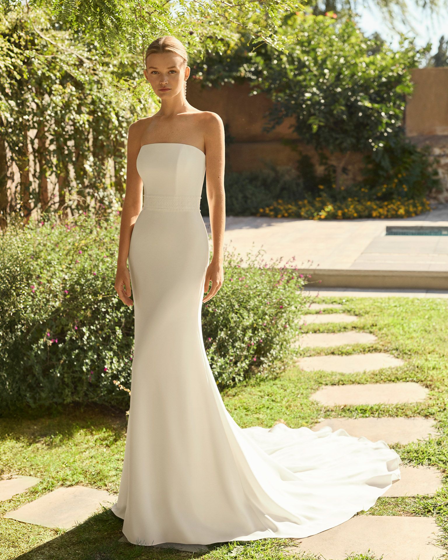 Taft En Tule Megan Rosa Clará Rosa Clará Platinum Bruidsjurk Trouwjurk Romantisch Luxe Klassiek Statement Wedding Dress (1)