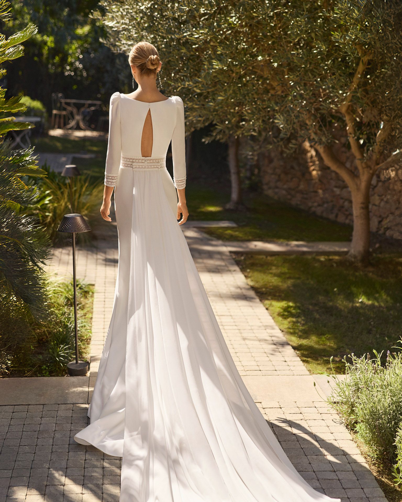 Taft En Tule Mera Rosa Clará Rosa Clará Platinum Bruidsjurk Trouwjurk Romantisch Luxe Klassiek Statement Wedding Dress (3)