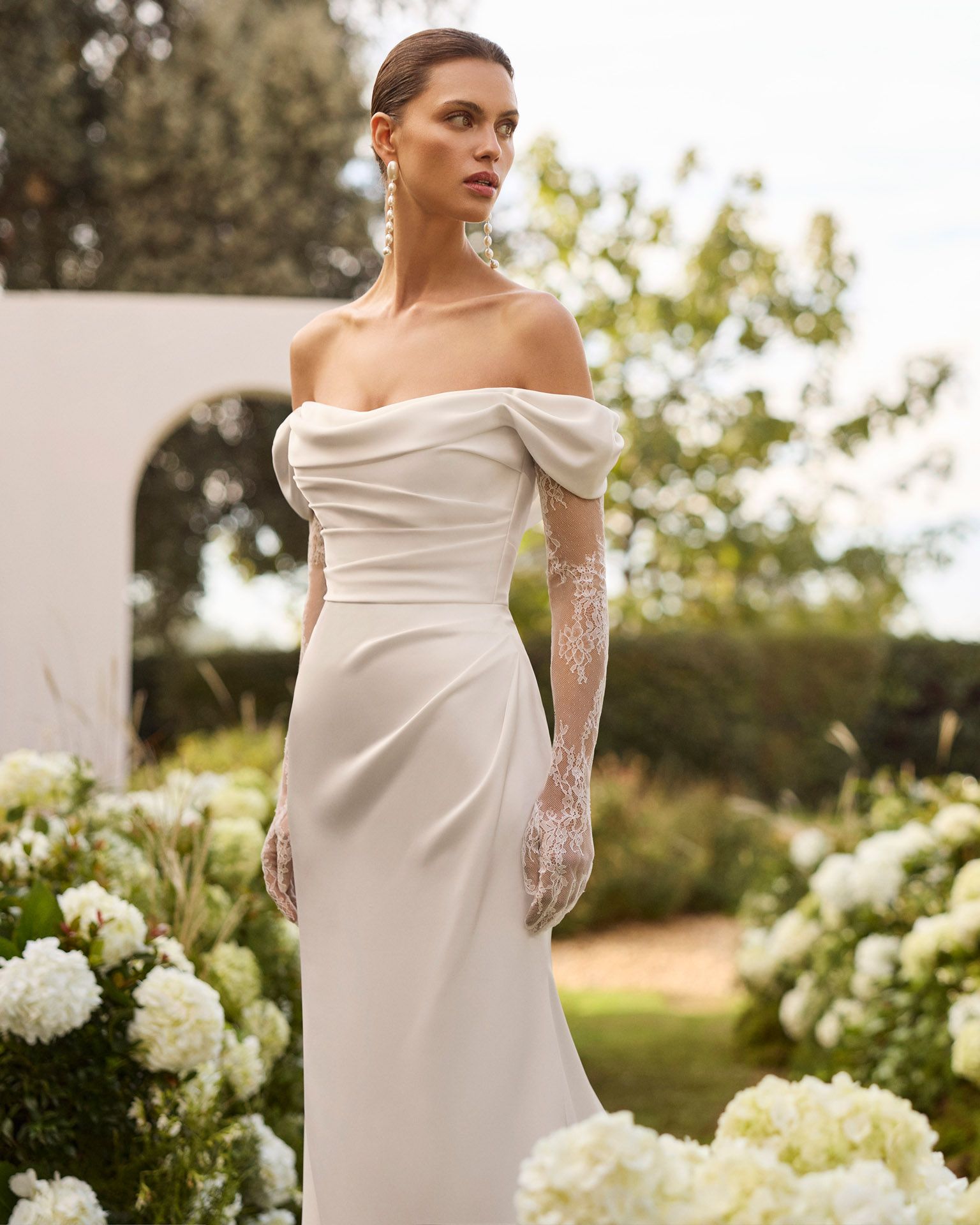 Taft En Tule Nahe Rosa Clará Rosa Clará Platinum Bruidsjurk Trouwjurk Romantisch Luxe Klassiek Statement Wedding Dress 3