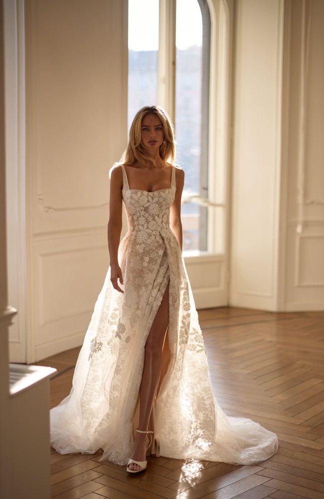 Taft En Tule Orithia Milla Nova Bruidsjurken Trouwjurken Elegant Stijlvol Wedding Fancy 1